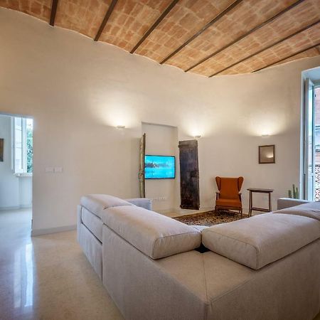 Ferienwohnung La Residenza In Piazza Grande Foligno Exterior foto